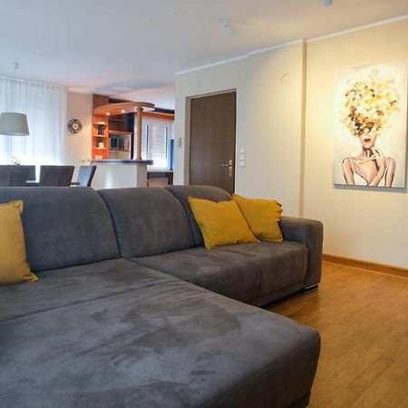 M16 Spacious And Bright Apartment Lubiana Esterno foto